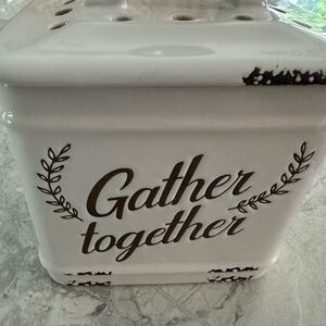 Scentsy Full Size Warmer Gather Together